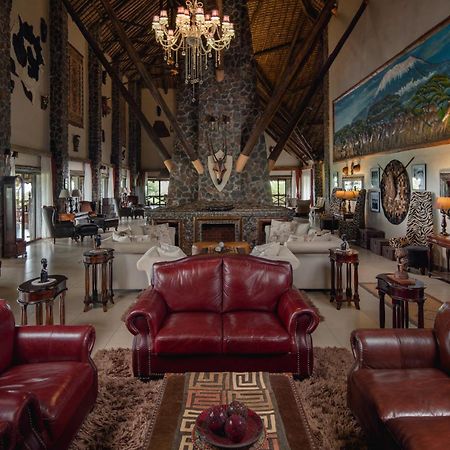 Lake Manyara Kilimamoja Lodge Mto wa Mbu Exteriör bild