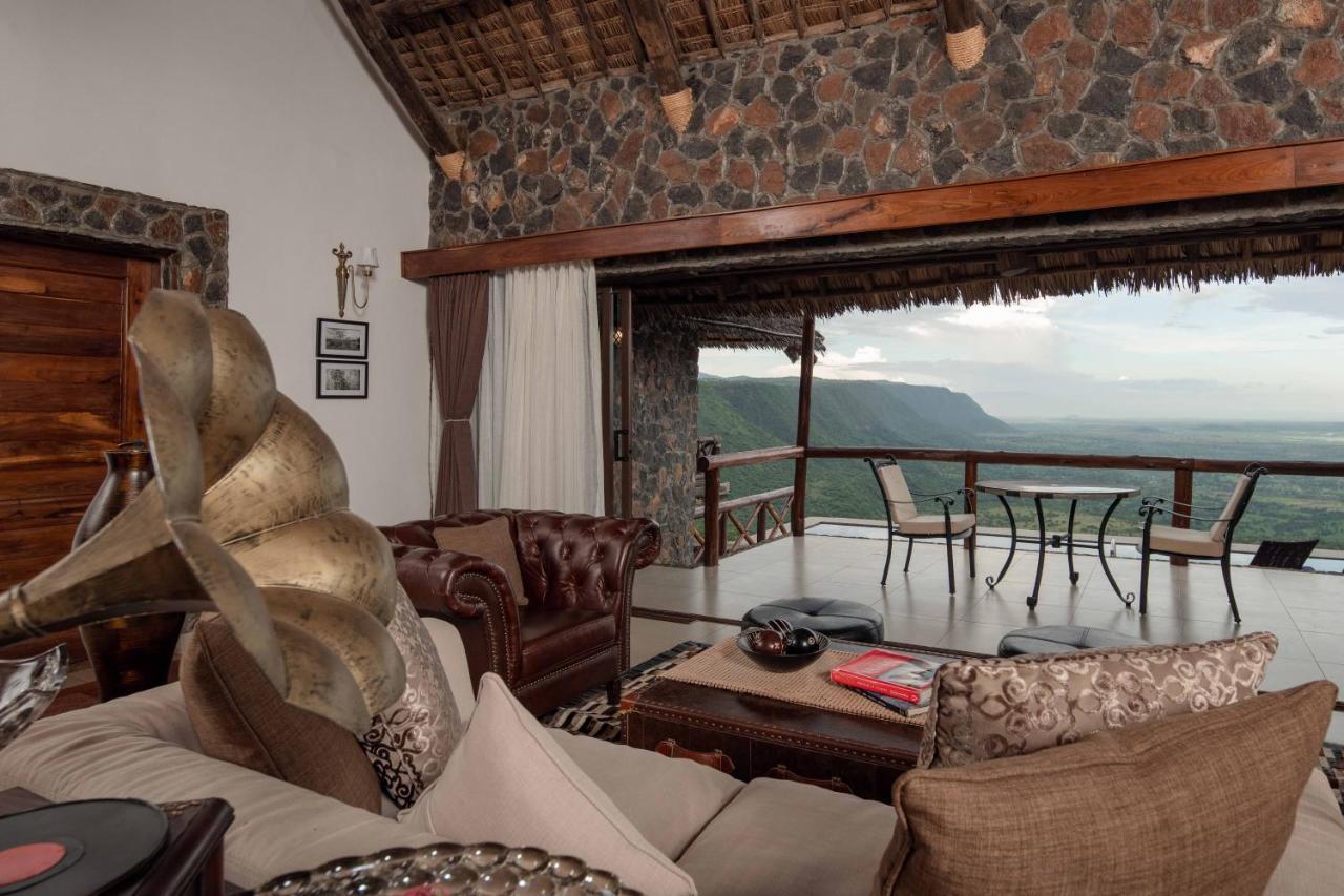 Lake Manyara Kilimamoja Lodge Mto wa Mbu Exteriör bild
